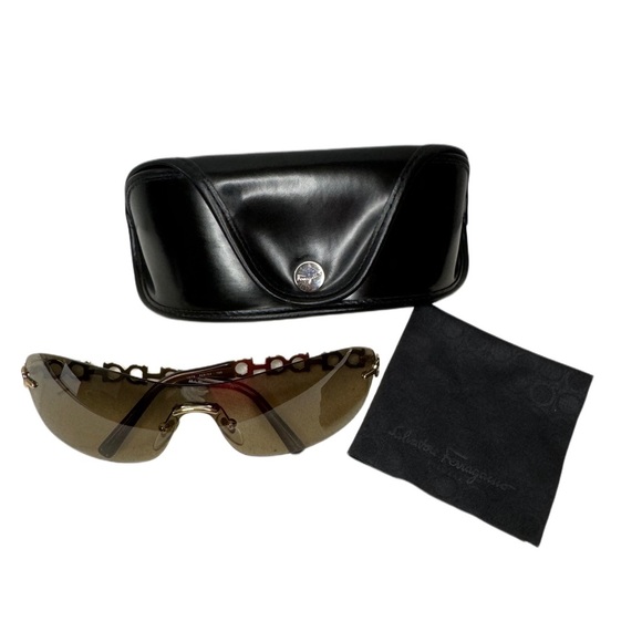 ❌SOLD❌ SALVATORE FERRAGAMO Sunglasses - Picture 10 of 10